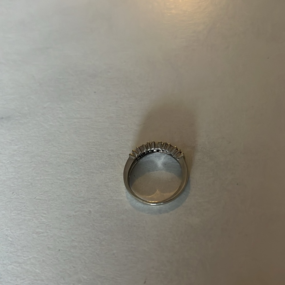 10KT White Gold Diamond Wedding Anniversary Band Ring - Picture 6 of 13